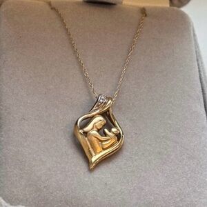 10k Gold Mother&Child  Pendant Necklace (Pendant with Chain)